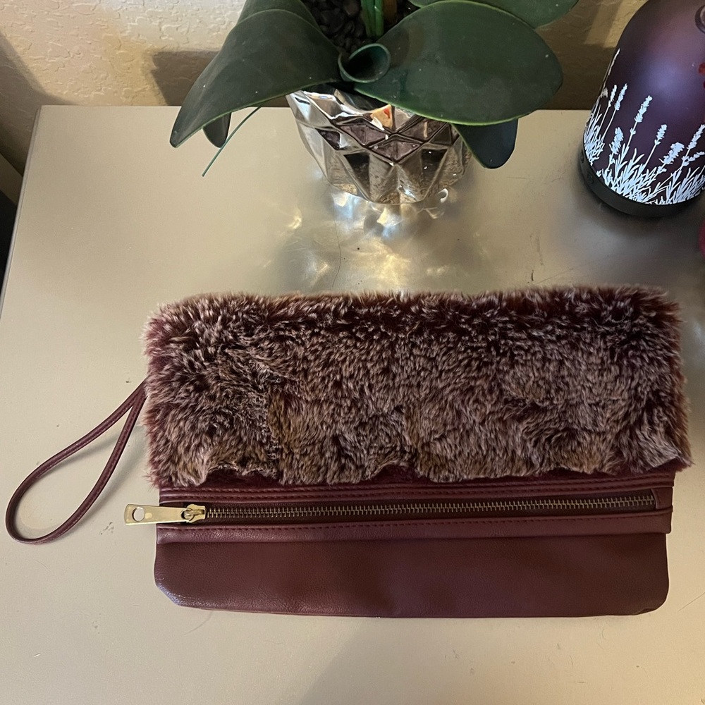 Fur clutch/bag